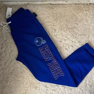 NWT XS Hollister California Relaxed New York Giants Graphic Fleece Joggers